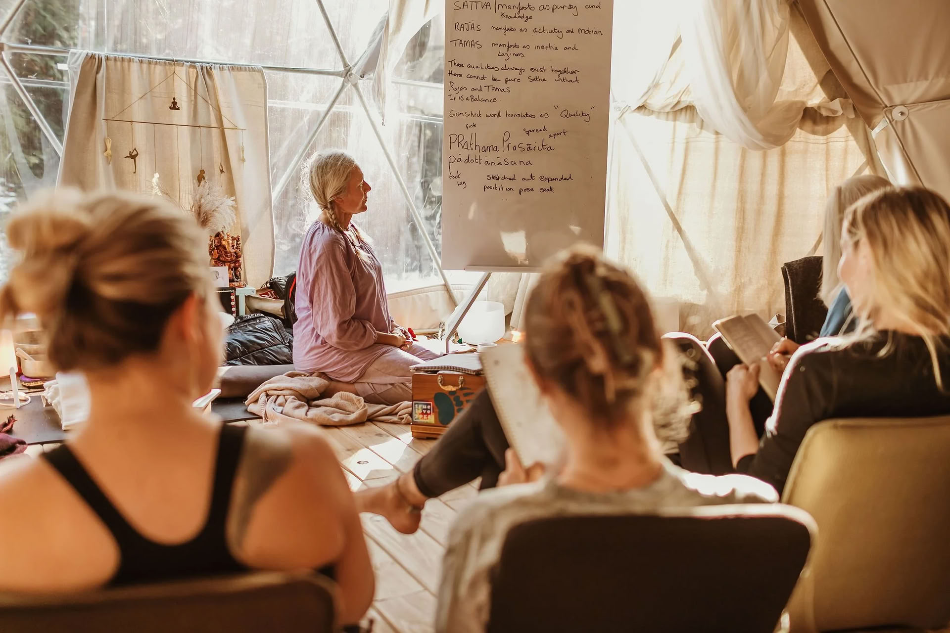 Ashtanga Yoga Day Intensive : La magie guérisseuse du Vinyasa