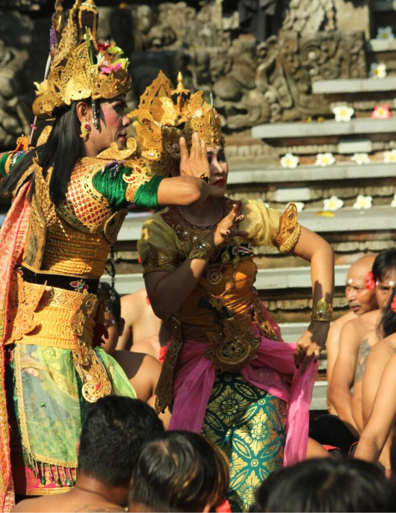 Danse du feu au Temple