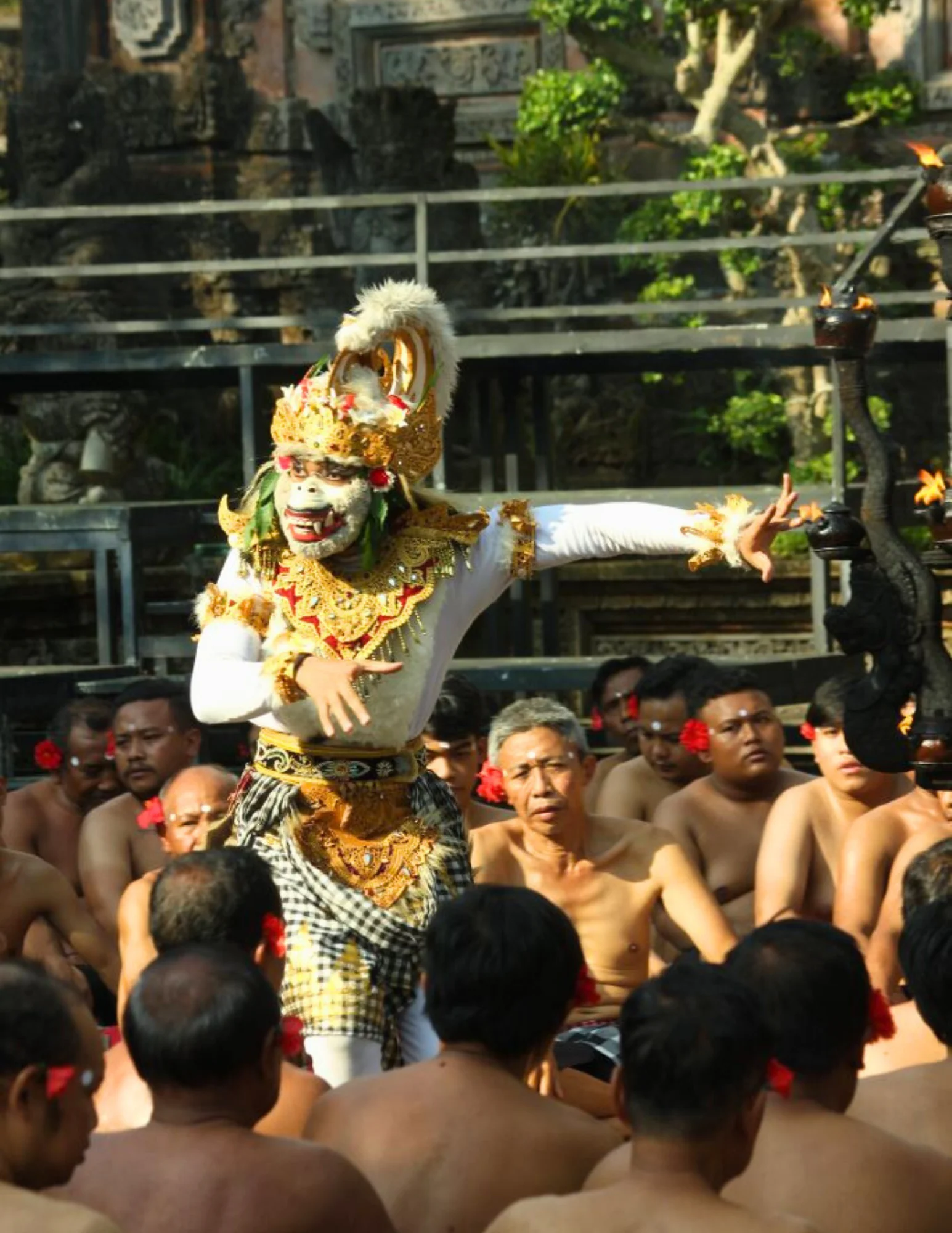 Danse du feu au Temple