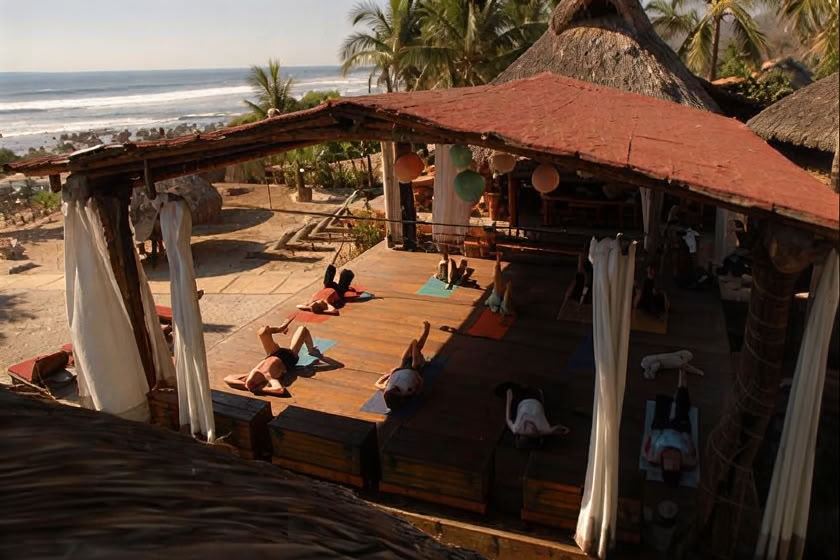 La 16e retraite annuelle de yoga au paradis ! – 9-16 janvier - 7 nuits