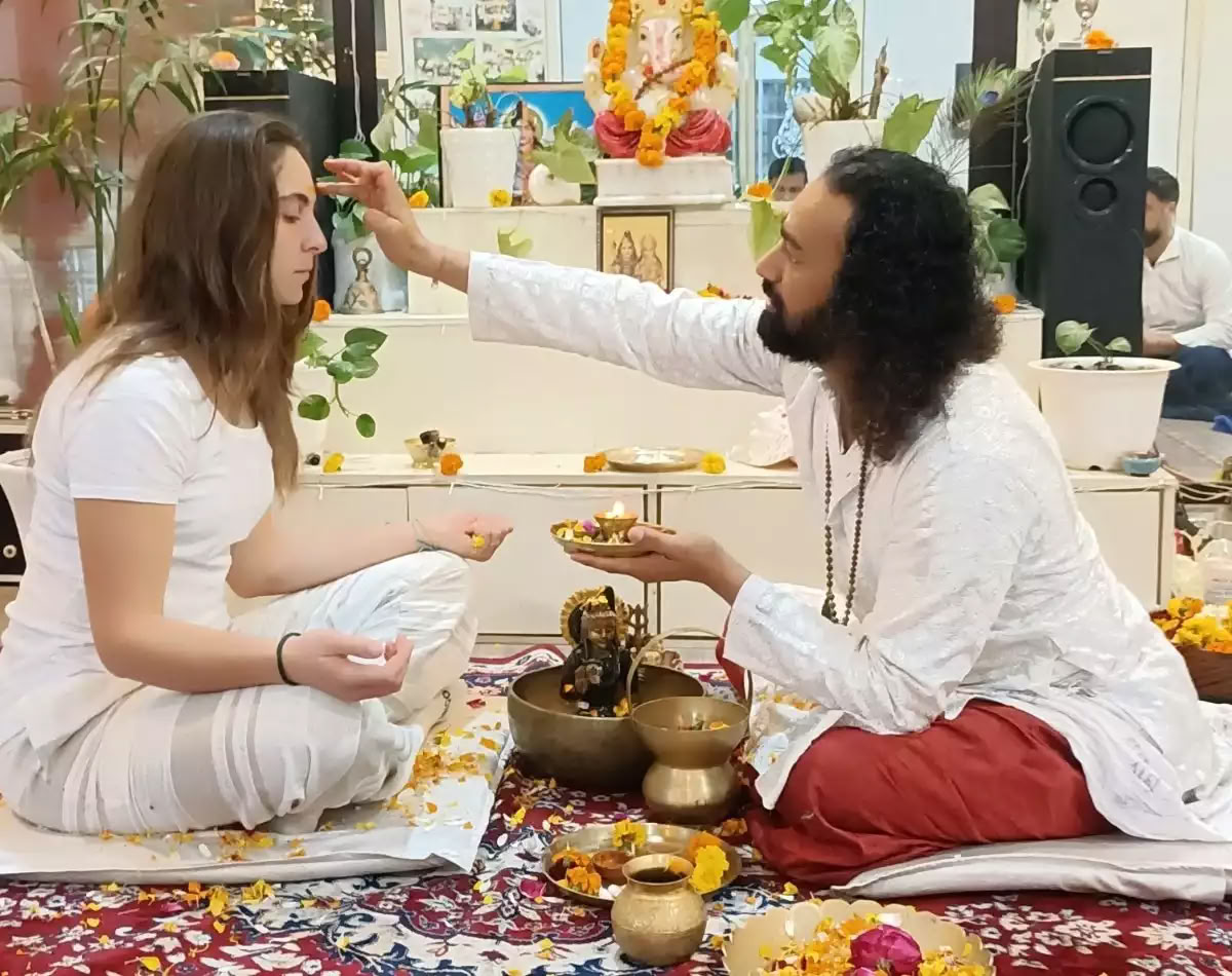 Cours de formation de professeur de yoga de 200 heures à Rishikesh – du 05 juillet au 30 juillet 2026