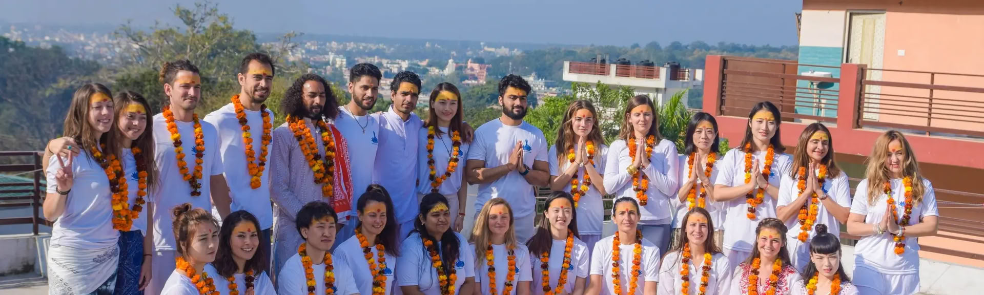 Cours de formation de professeur de yoga de 200 heures à Rishikesh – du 05 juillet au 30 juillet 2026