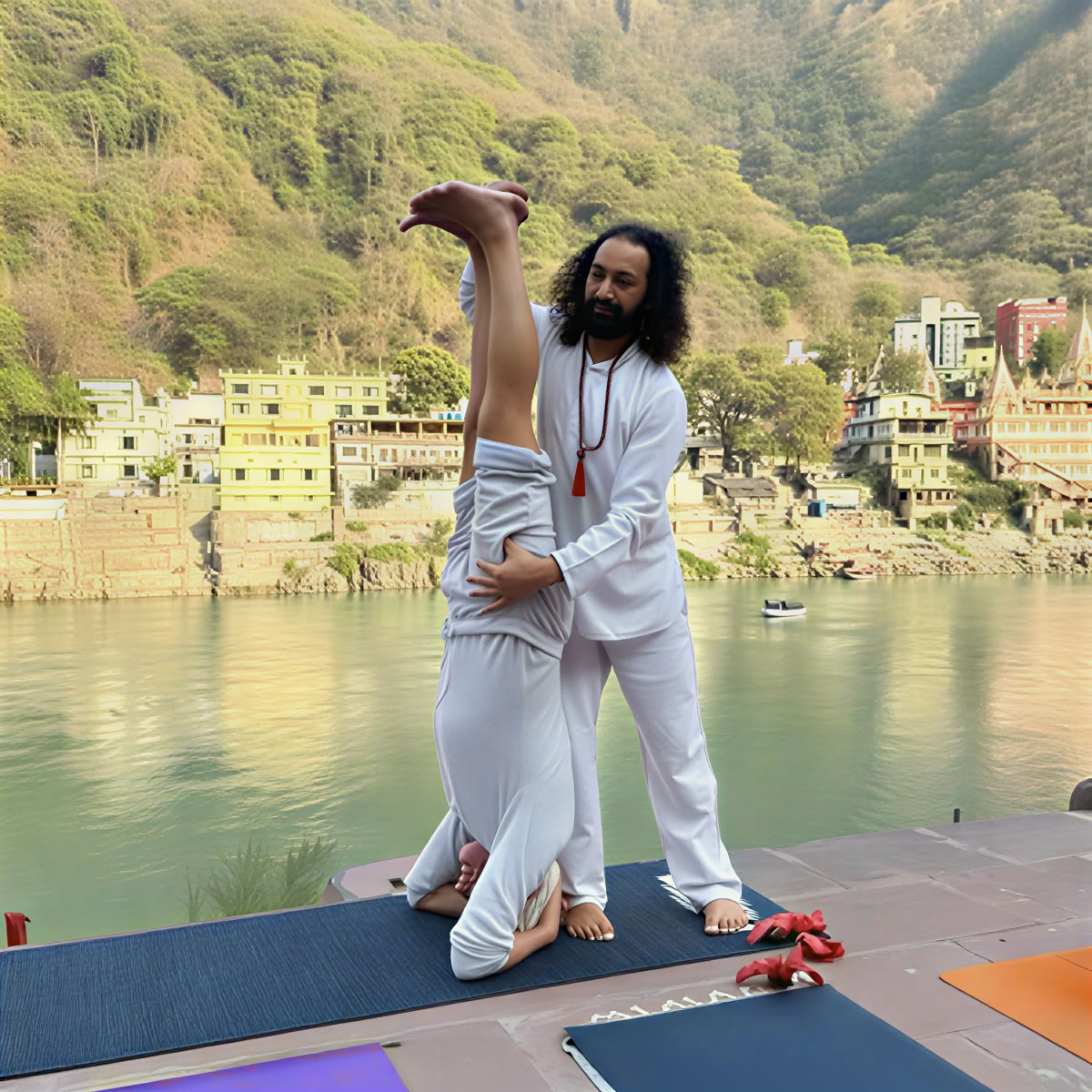 Cours de formation de professeur de yoga de 200 heures à Rishikesh – du 04 octobre au 29 octobre 2026