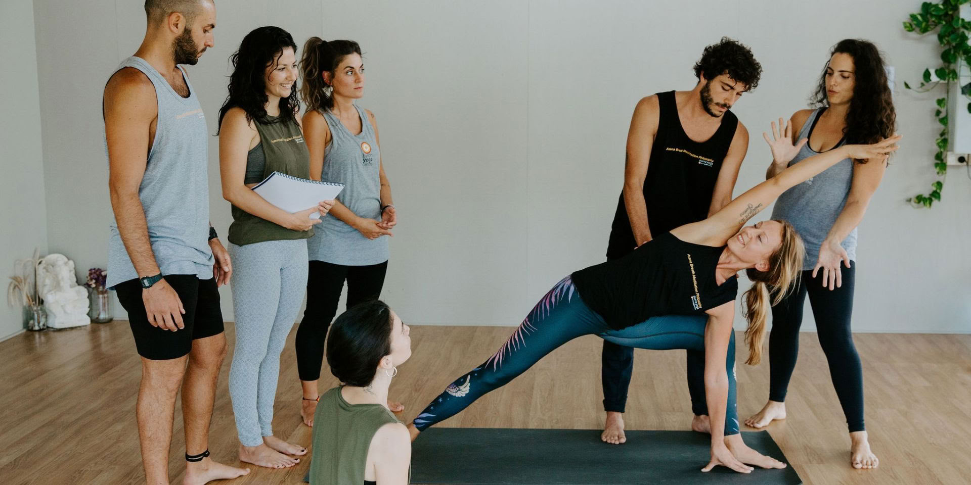 Formation de professeur de yoga thérapeutique de 6 jours