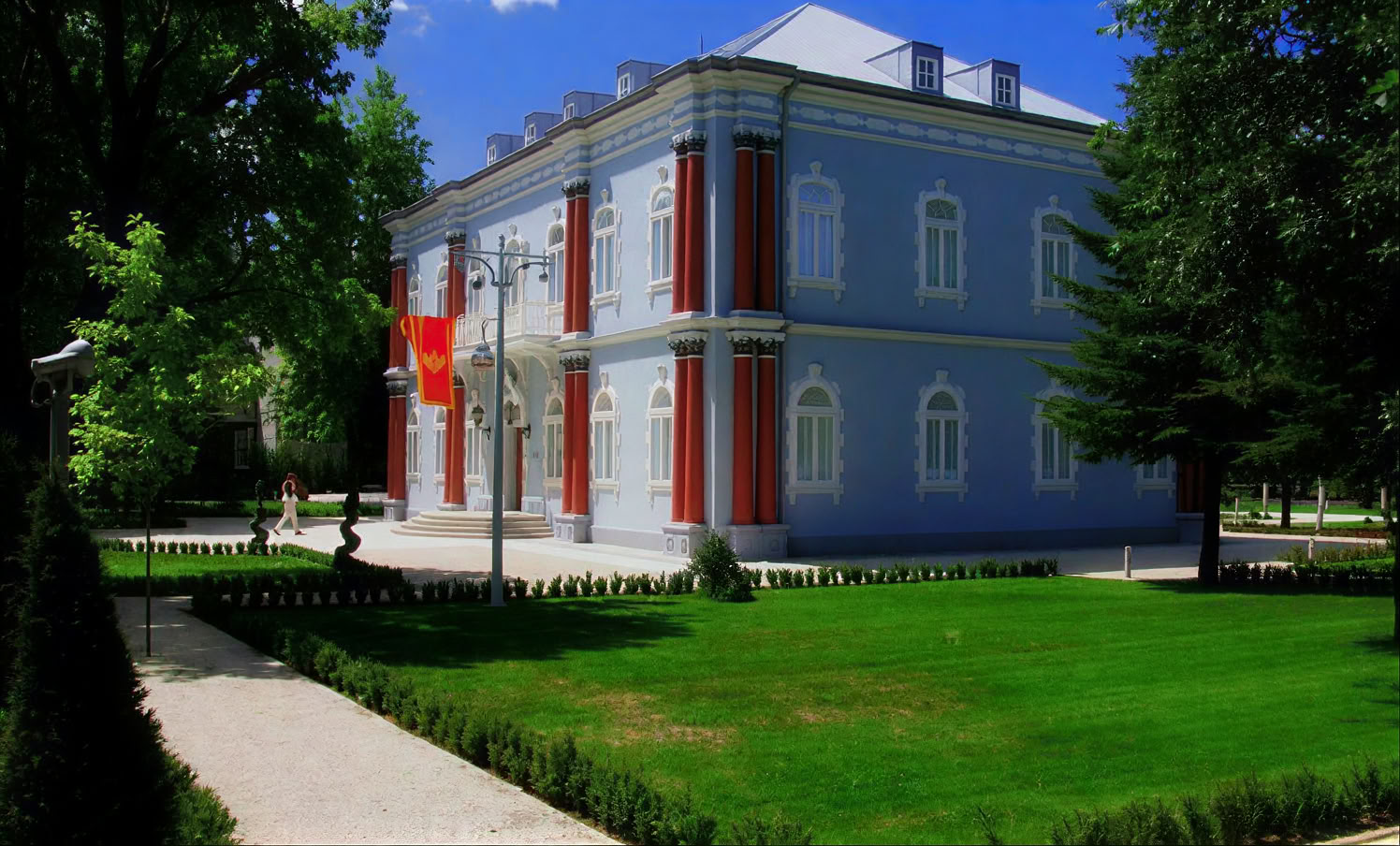 Tour du Grand Monastère du Monténégro