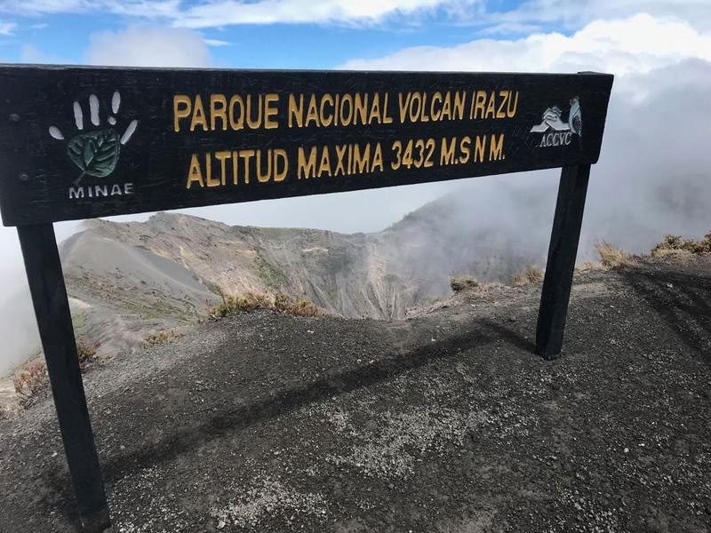Volcan Irazú & Thermes Hacienda Orosi