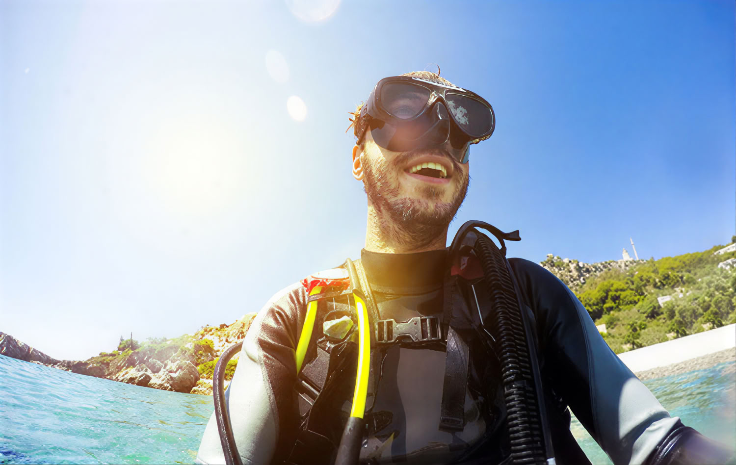 Plongeur sous-marin en eau libre