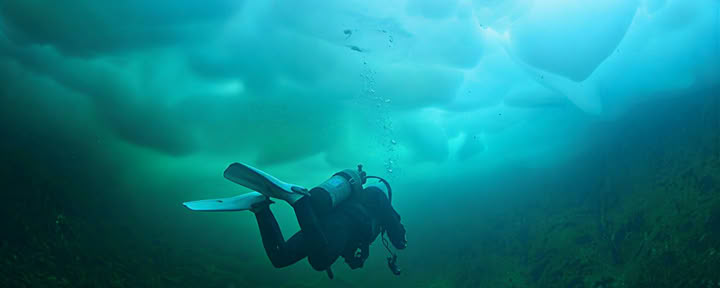 Plongée sous glace