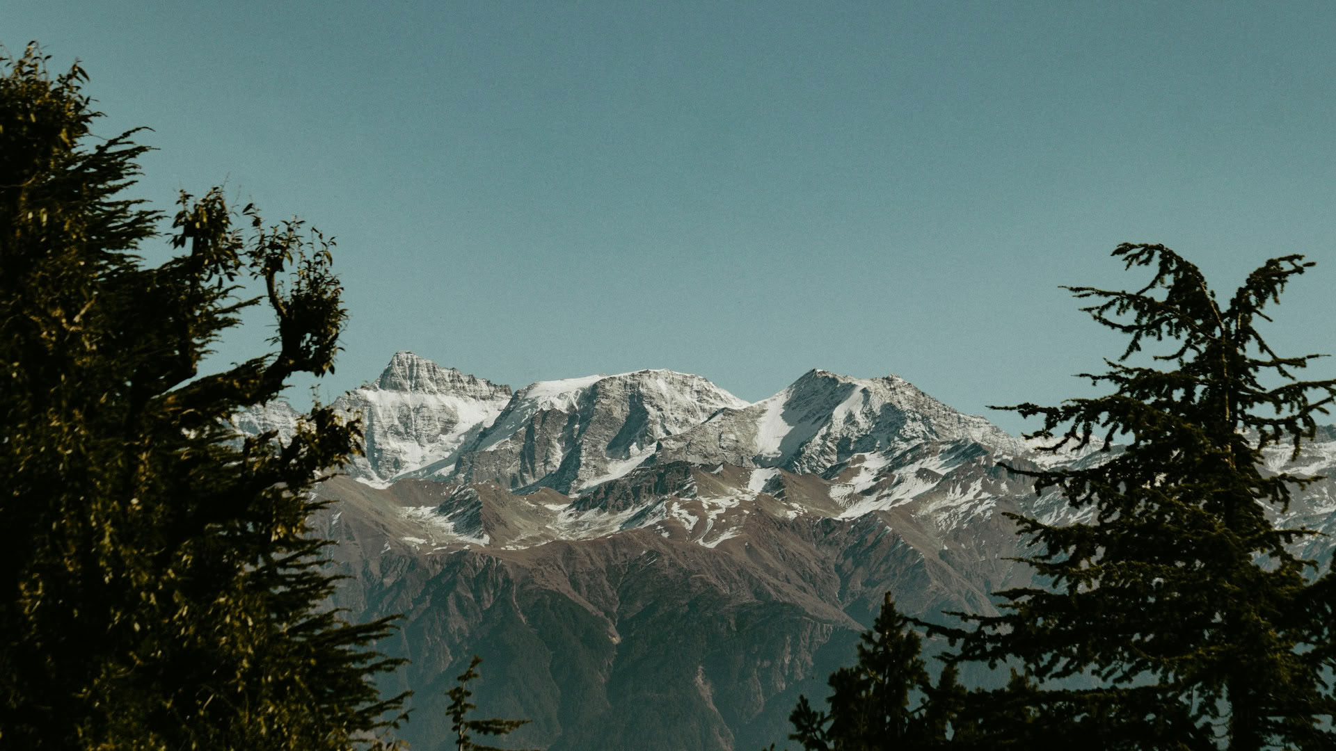 Pine Hills aux Royaumes de la Rivière : sentier patrimonial de Dalhousie, Khajjiar et Chamba