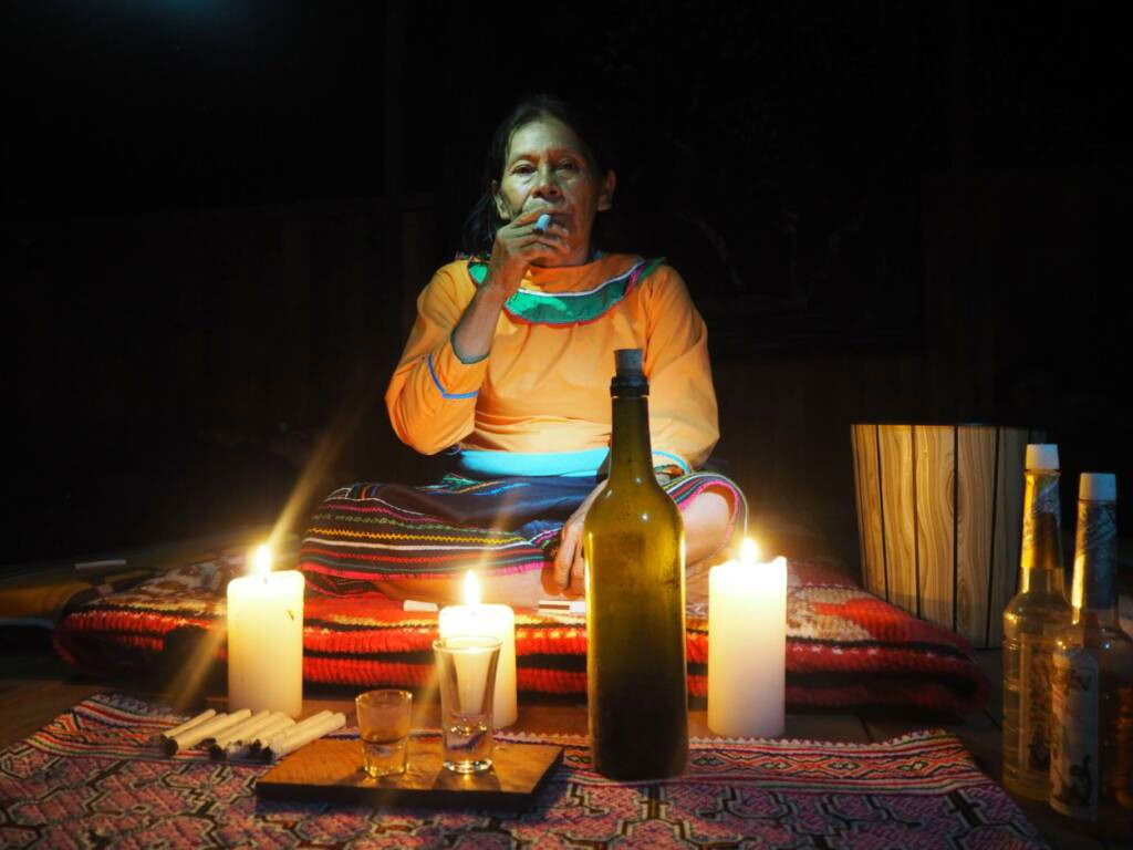 Cérémonie rituelle d'Ayahuasca