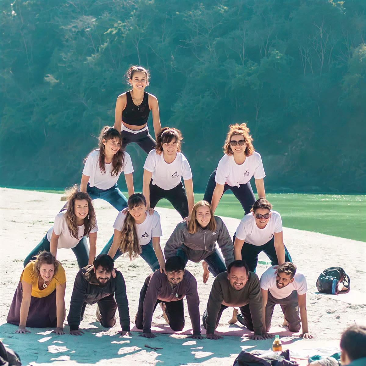 Retraite de yoga de 14 jours à Rishikesh