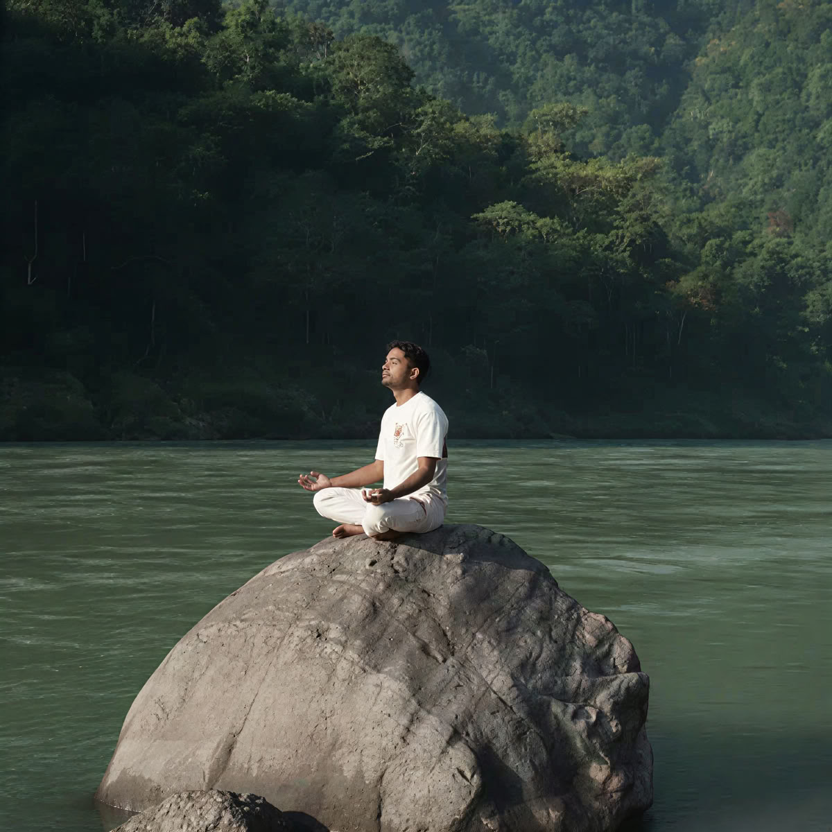 Retraite de yoga de 14 jours à Rishikesh