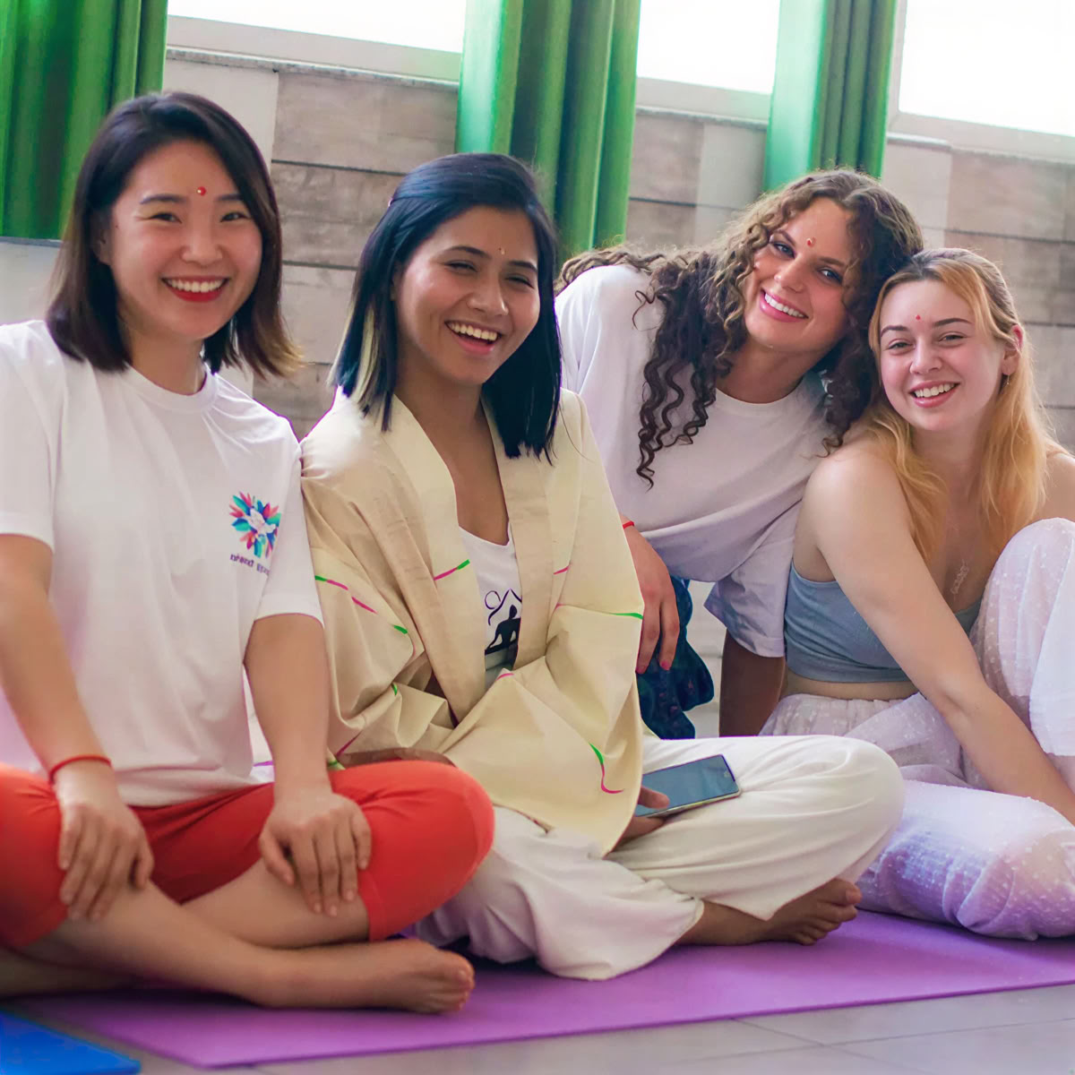 Formation de professeur de yoga de 300 heures à Rishikesh – 01 janv. – 27 janv. 2027