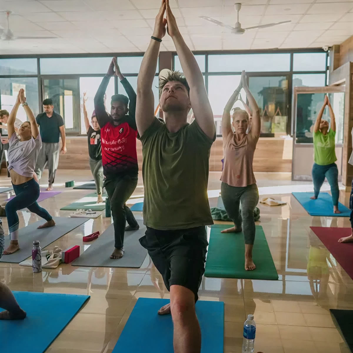 Formation de professeur de yoga de 300 heures à Rishikesh – 01 janv. – 27 janv. 2027