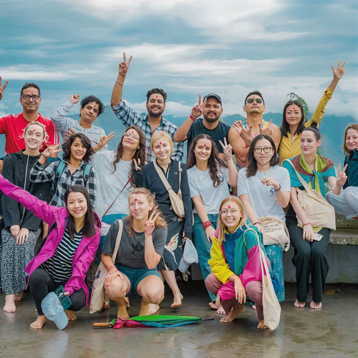 Formation de professeur de yoga de 300 heures à Rishikesh – 01 janv. – 27 janv. 2027