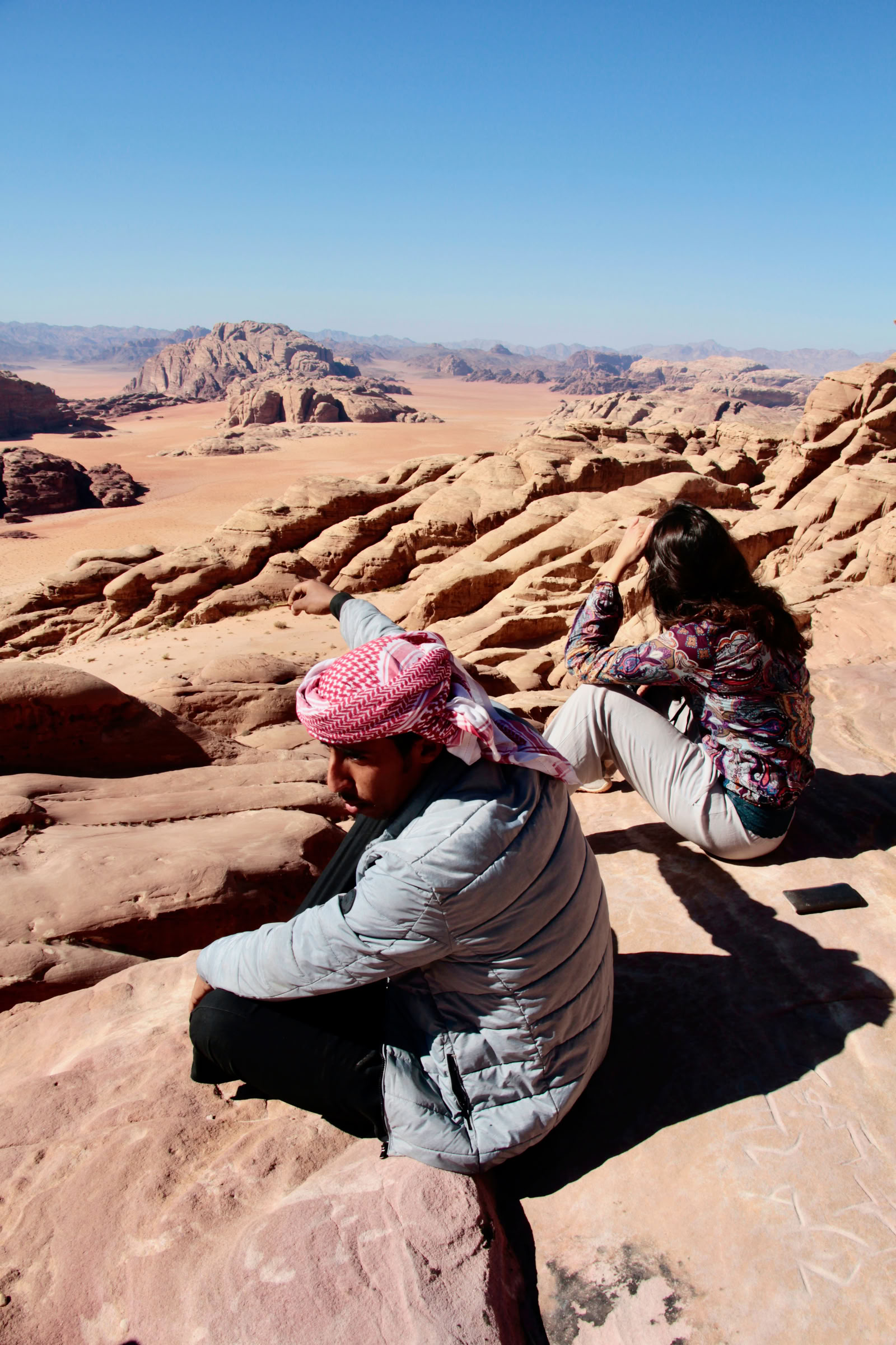 Aventure de trekking à dos de chameau de 4 jours avec les Bédouins à Wadi Rum, Jordanie