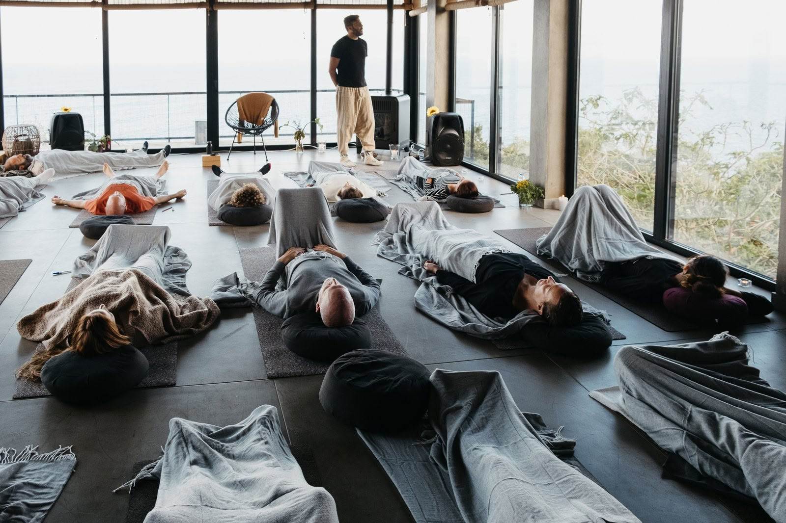 8 jours de yoga et de pleine conscience pour se connecter à votre vérité intérieure (Village Charm)