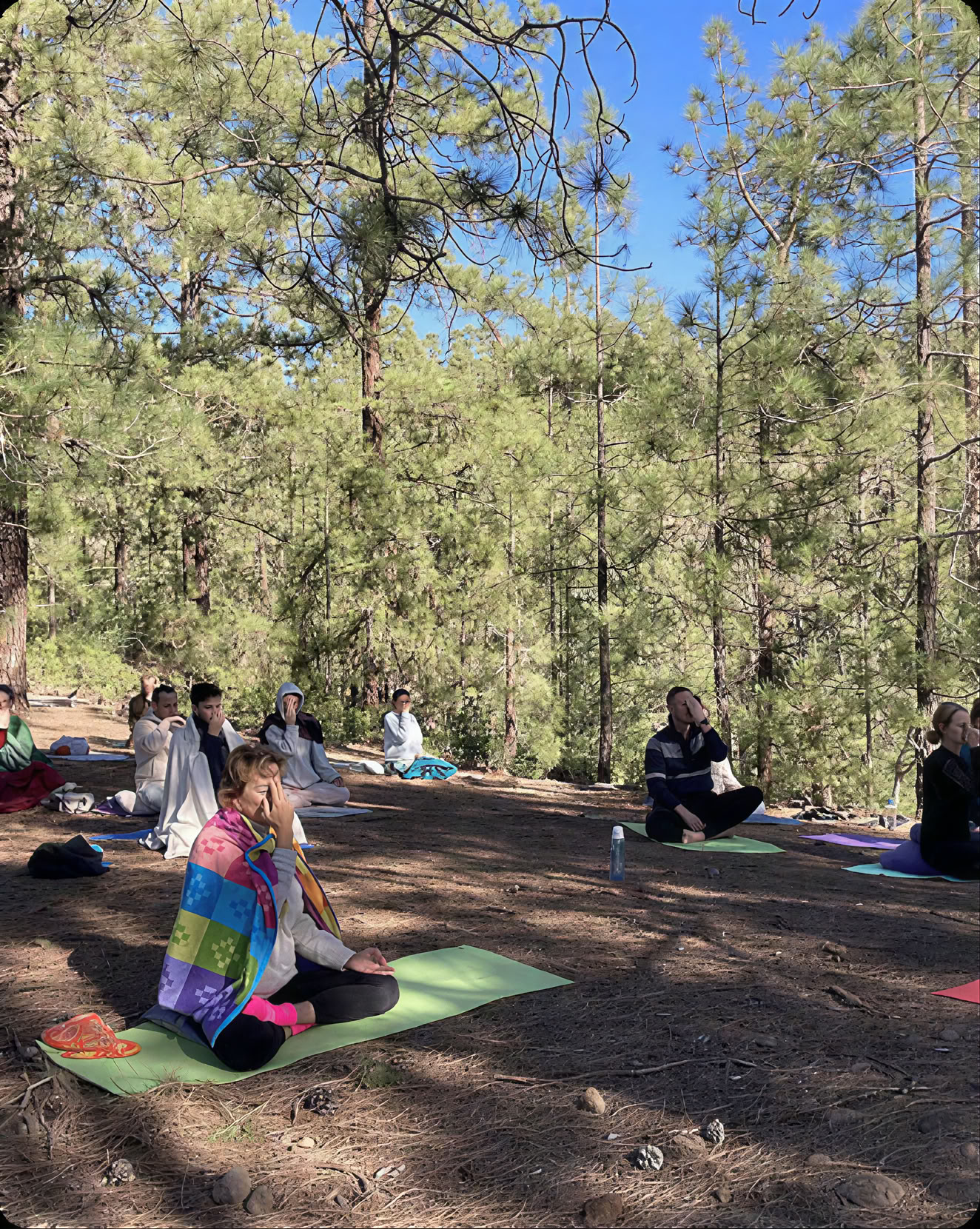 8 jours de yoga et de pleine conscience pour se connecter à votre vérité intérieure (Village Charm)