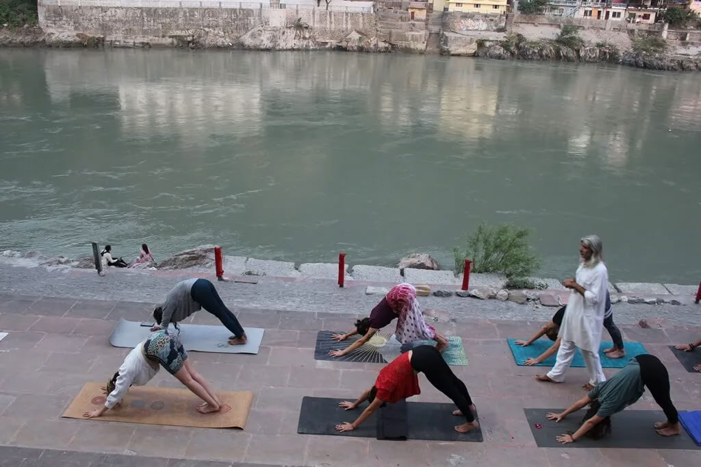 Retraite de yoga de transformation de l’éclipse lunaire