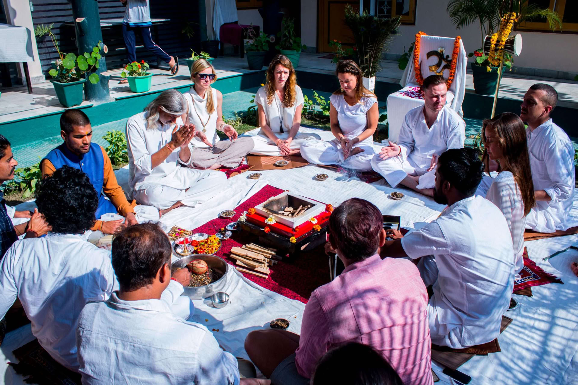 Cours de formation d’enseignant de yoga Hatha 300 heures à Rishikesh, Inde – 01 nov – 19 déc