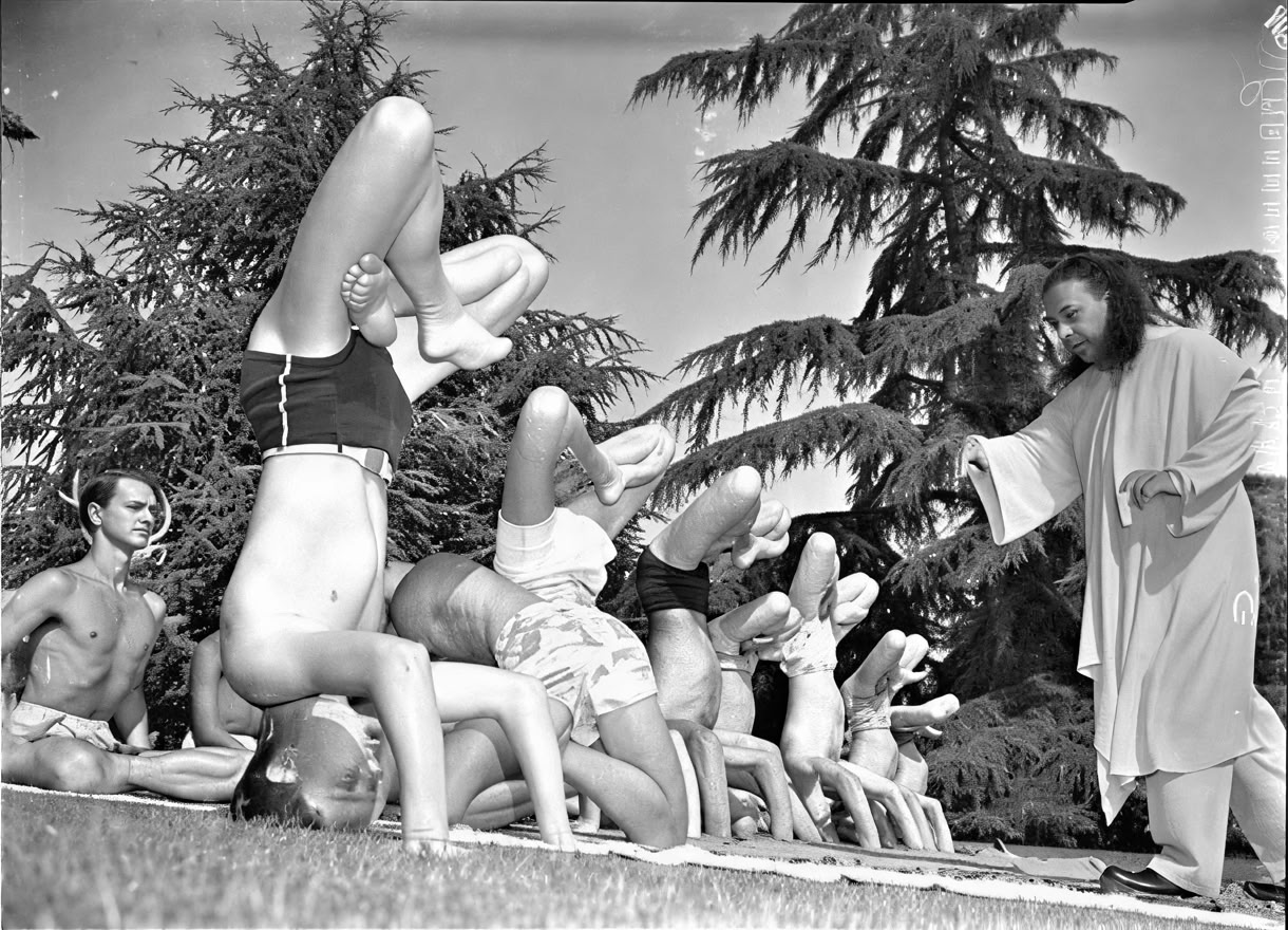 Tantra et Yoga à l’étranger