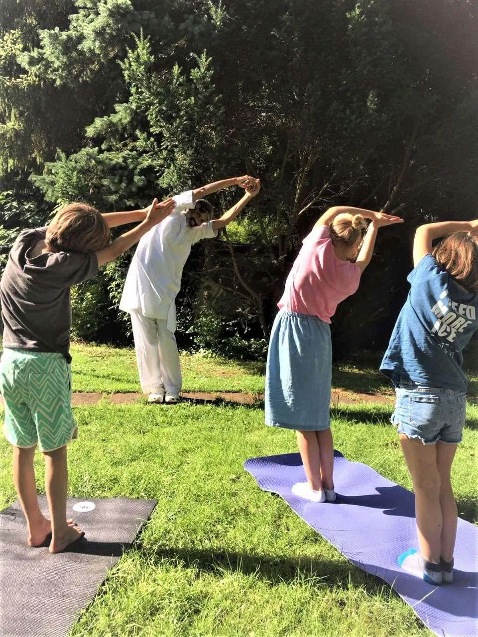 Tantra et Yoga à l’étranger