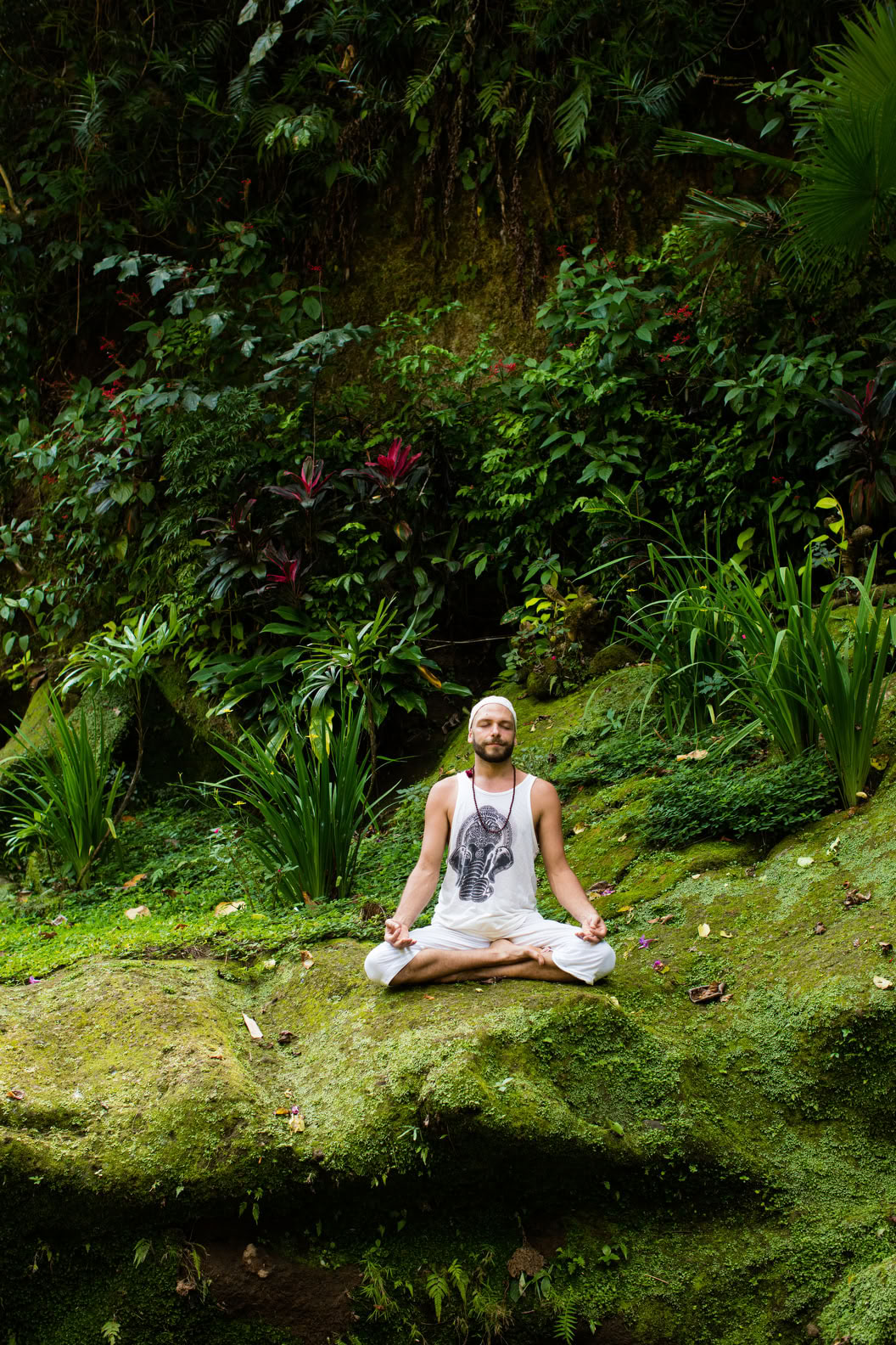 Formation de professeur de yoga Kundalini fondamentale de 200 heures