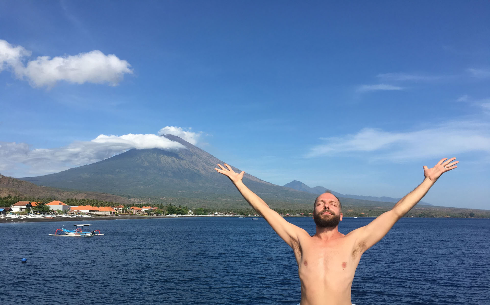Formation de professeur de yoga Kundalini fondamentale de 200 heures