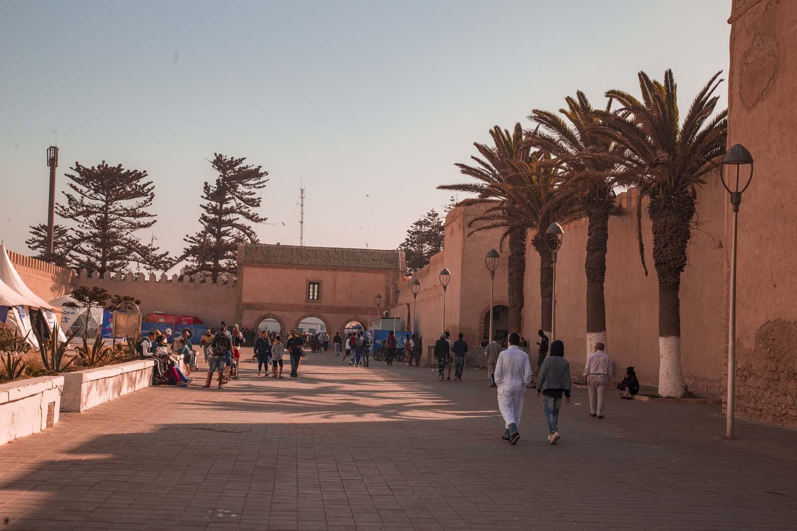 15 jours Grand Tour de Casablanca vers le désert via les villes impériales