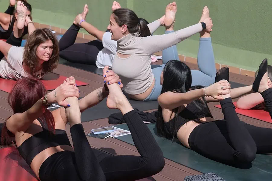 Formation de professeur de yoga de 50 h