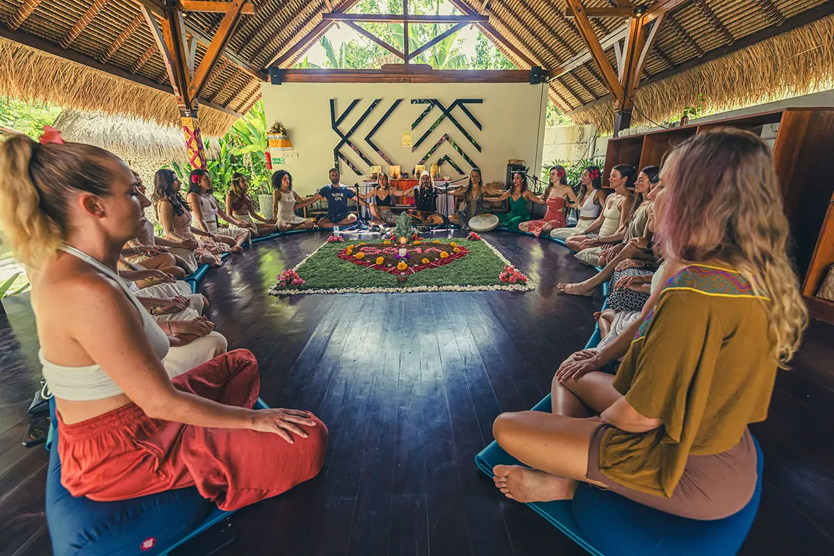 Formation de professeur de yoga de 50 h