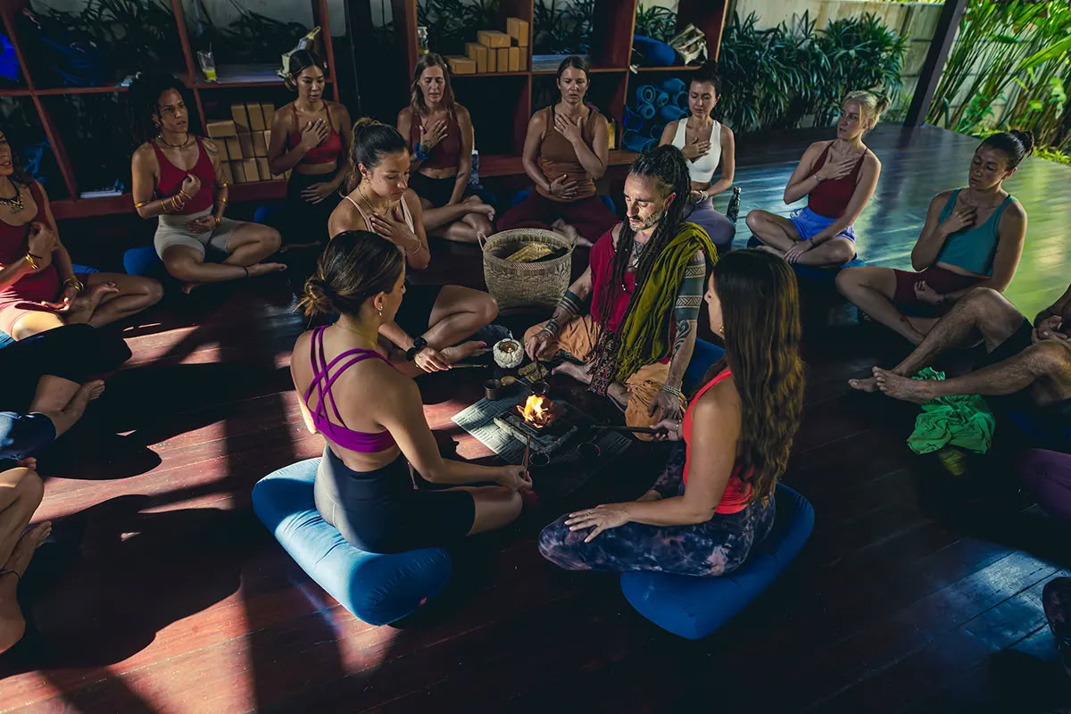 Formation de professeur de yoga de 50 h