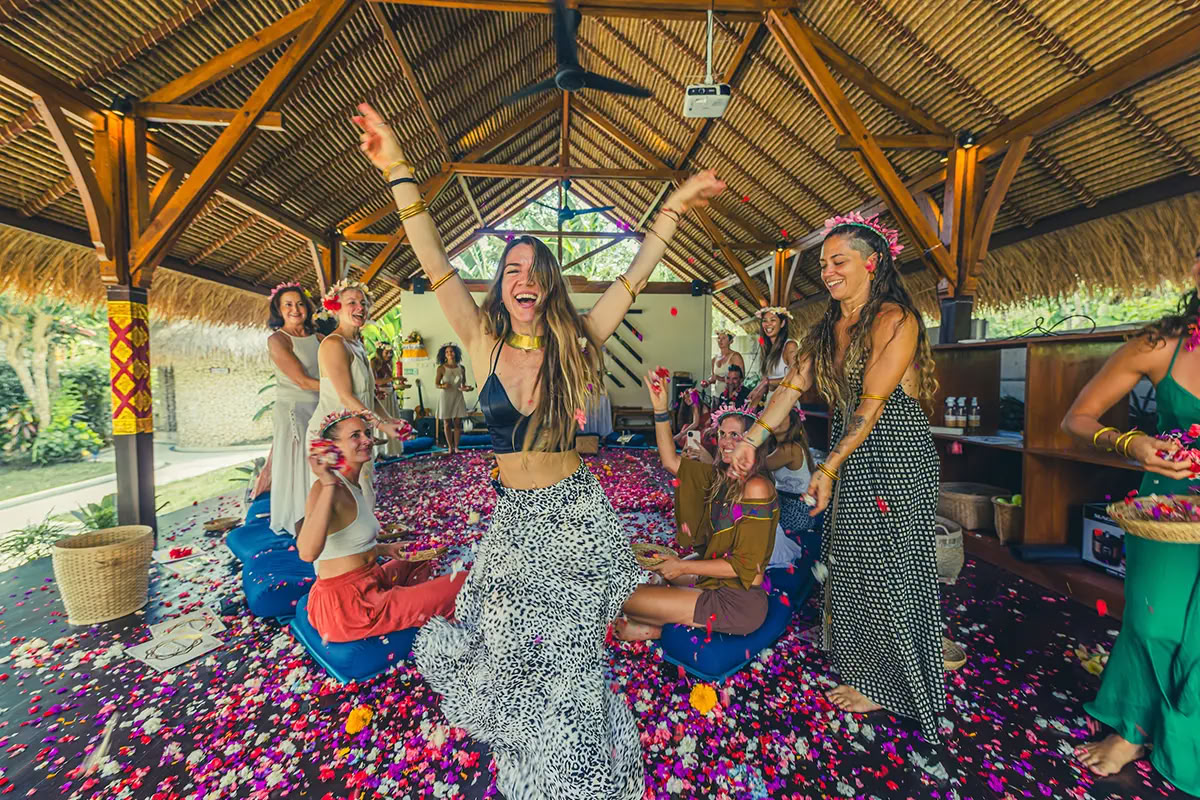 Vaidika Dharma : Formation de professeur de yoga SPIRIT de 100 heures