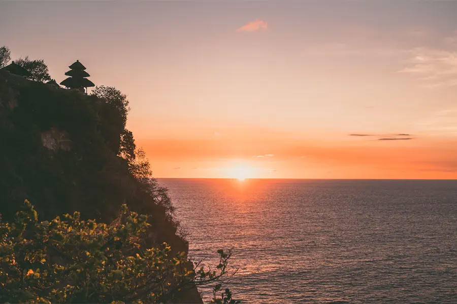 Lucidflow 100h sur 300h YTT - Formation de professeurs de yoga à Bali