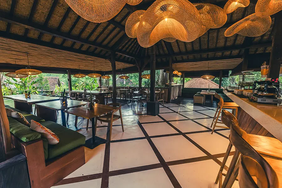 Lucidflow 100h sur 300h YTT - Formation de professeurs de yoga à Bali