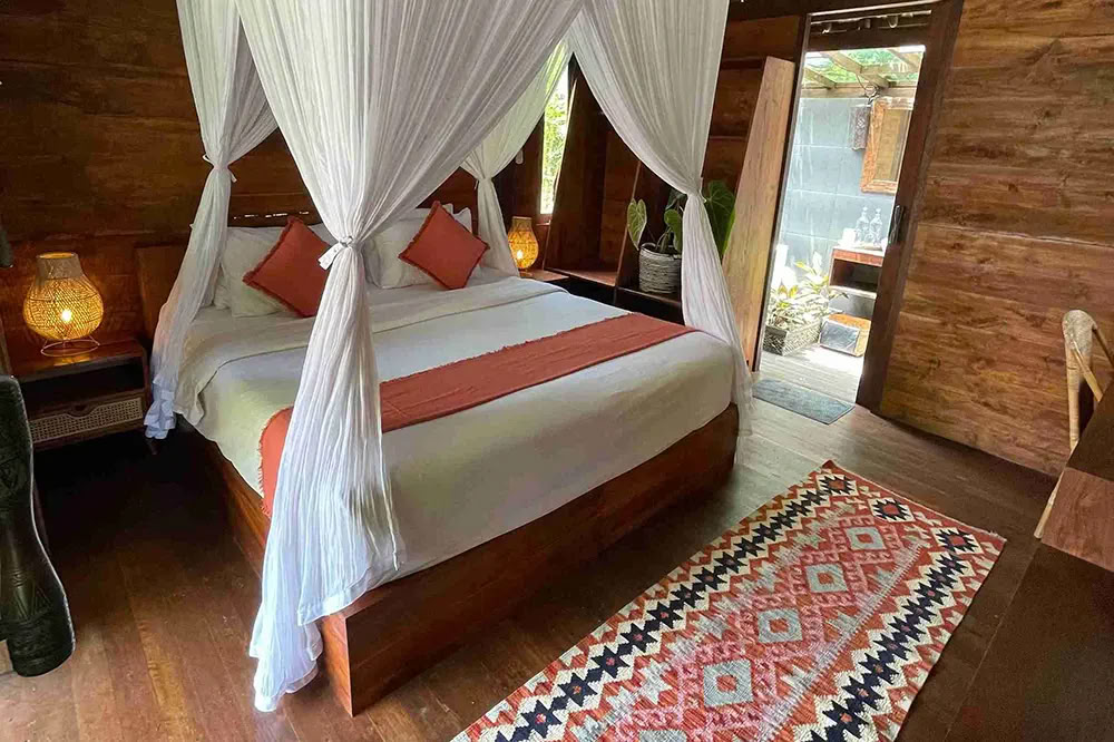 Lucidflow 100h sur 300h YTT - Formation de professeurs de yoga à Bali