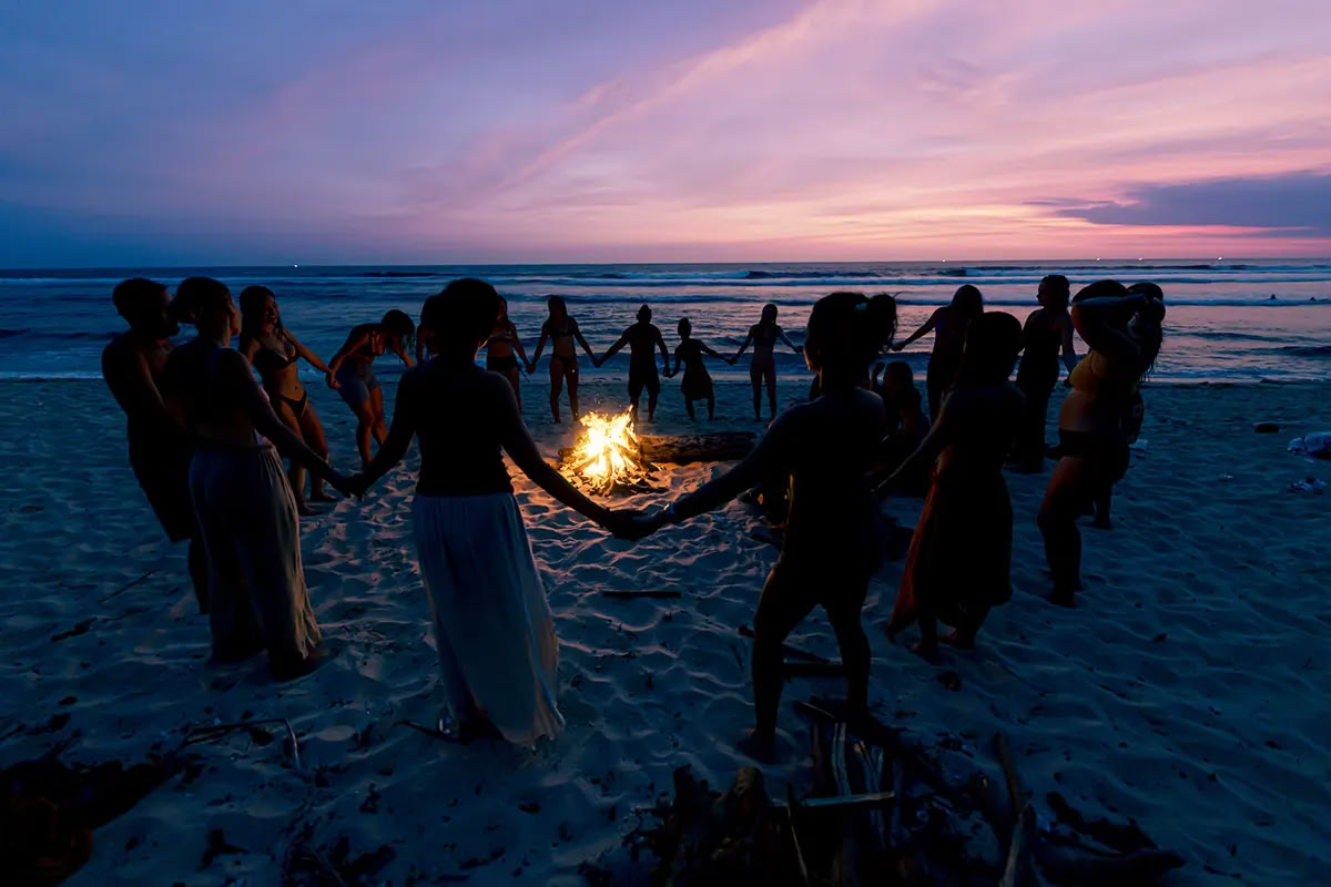 Lucidflow 100h sur 300h YTT - Formation de professeurs de yoga à Bali