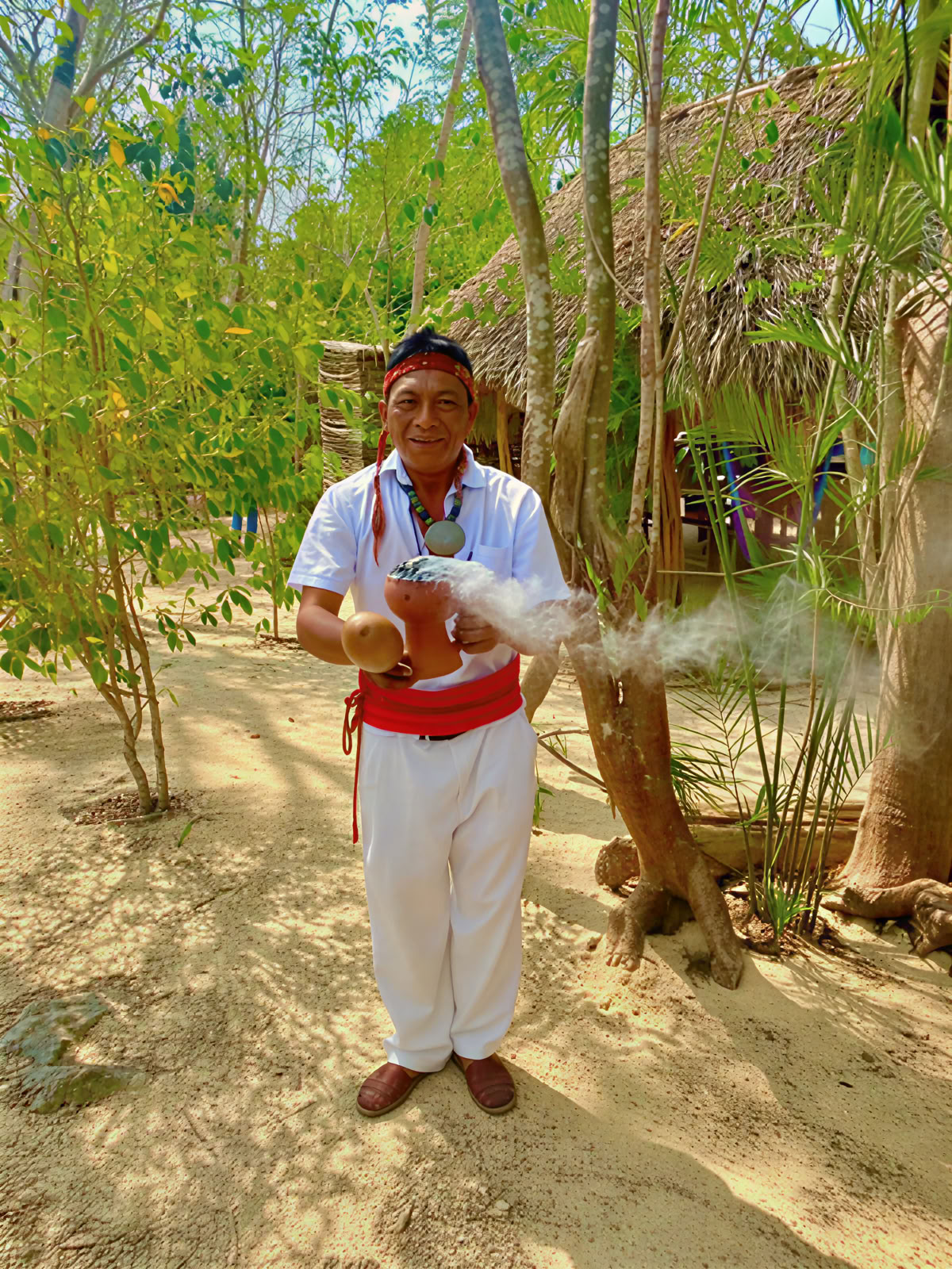 Rencontre avec un guérisseur maya à Coba