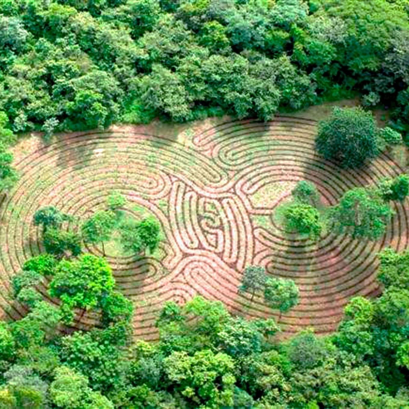 Méditation guidée dans le labyrinthe
