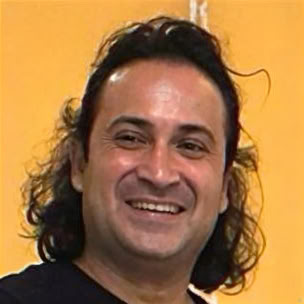 Yoga retraite Course by Om Yoga Rishikesh