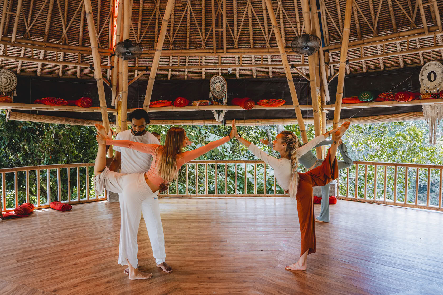 Formation de professeur de yoga de 200 h à Bali, Amertham