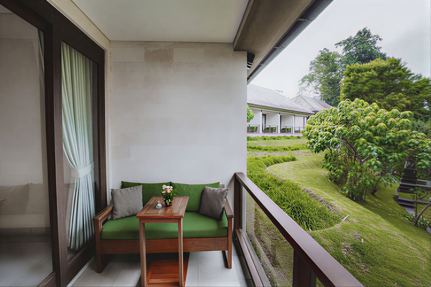 Formation de professeurs de méditation à Bali, Pelaga