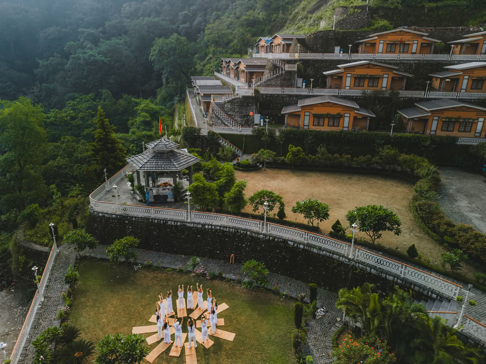 Formation de professeurs de yoga de 300 heures à Rishikesh – 13 août - 11 septembre 2026