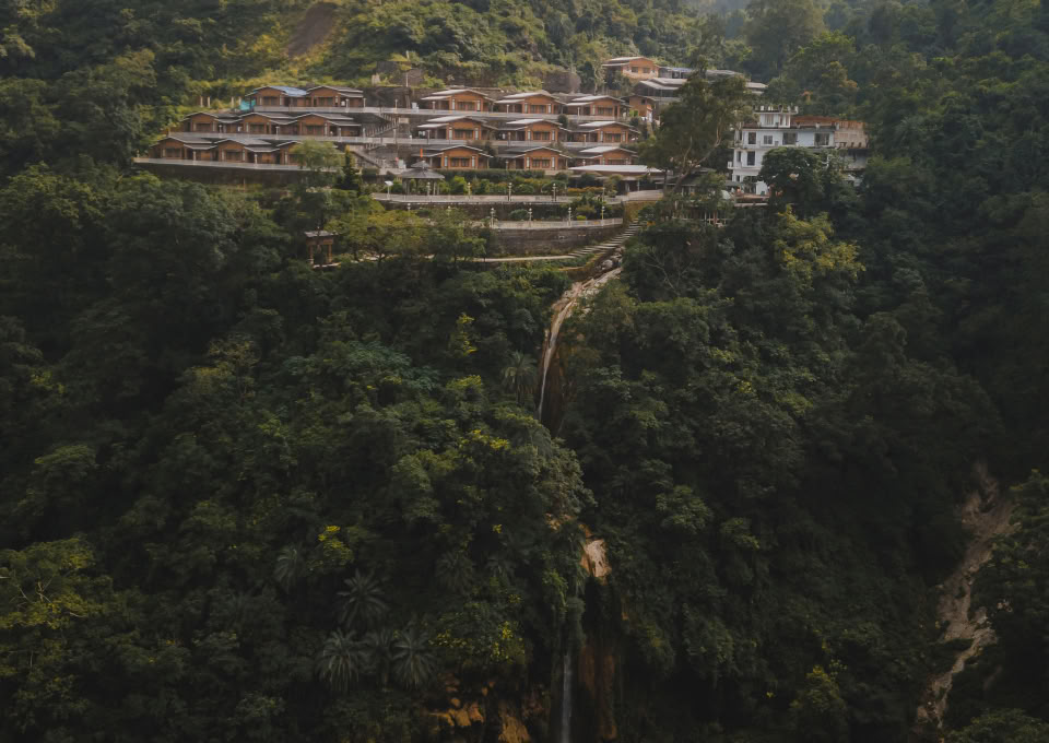 300 heures de formation de professeur de yoga à Rishikesh – 28 nov. – 27 déc. 2026