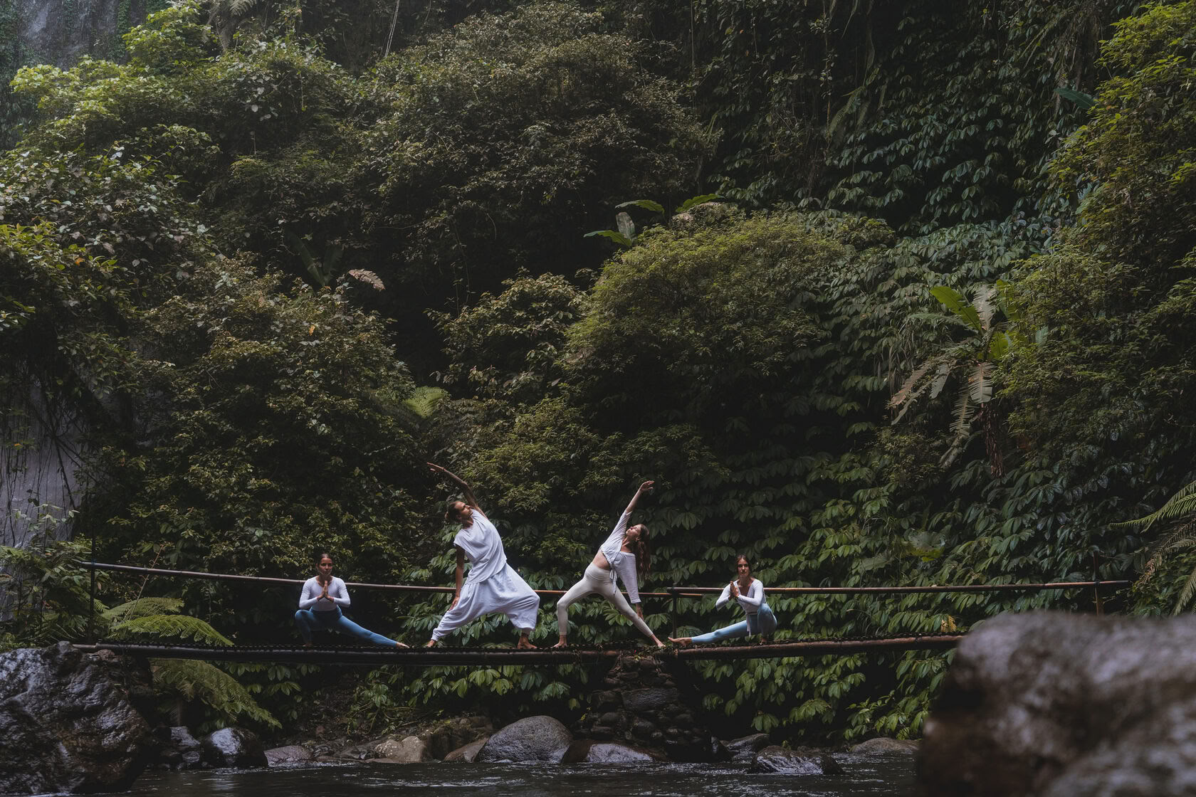 Formation de professeurs de yoga de 200 heures à Pelaga, Bali – 26 oct. – 14 nov. 2026