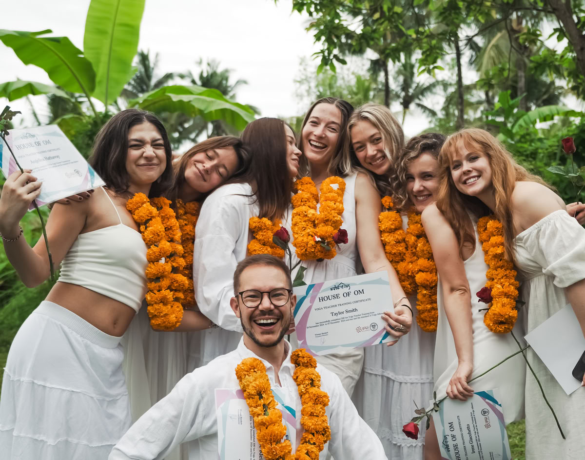 Formation de professeurs de yoga de 200 heures à Pelaga, Bali – 26 oct. – 14 nov. 2026