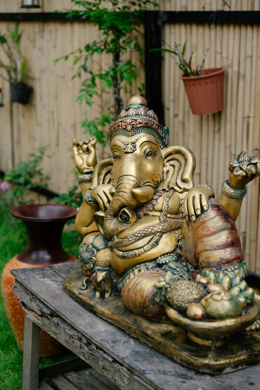 Formation de professeur de yoga hybride de 200 heures / 300 heures – 11 août – 20 août 2026