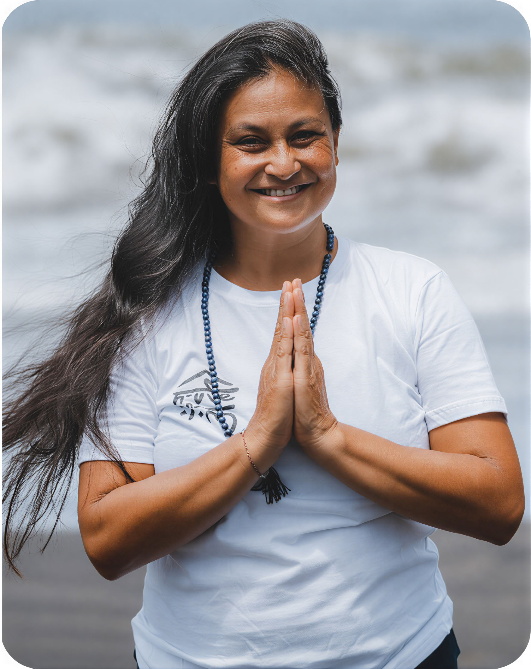 Formation hybride de professeur de yoga 200 heures / 300 heures – 24 août – 6 septembre 2026