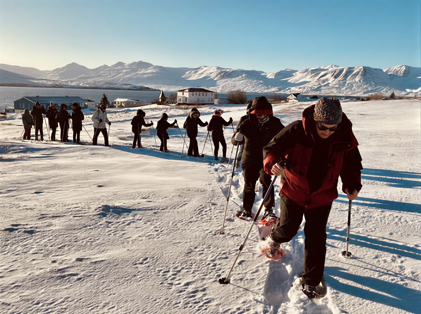 Retraite de yoga sous les aurores boréales en Islande – Dates hiver 2026