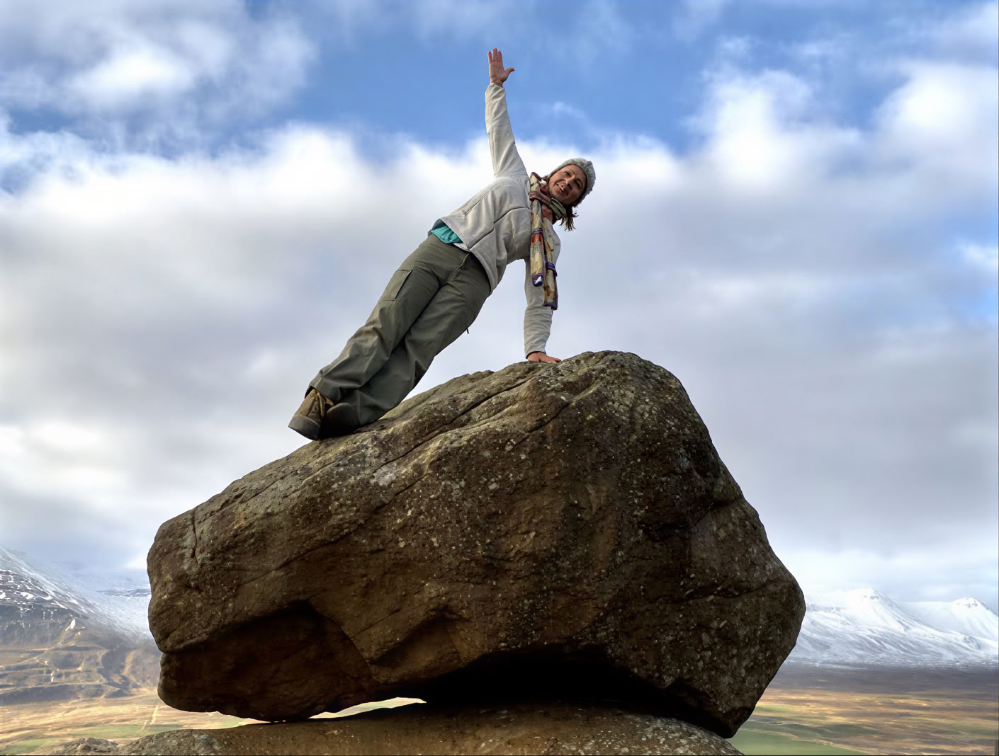 Yoga & Randonnée Retraite d'Automne Doré en Islande – Dates 2026